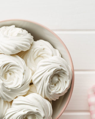 Sweet white meringue. Meringue